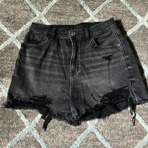 American Eagle Highest-Rise 90's Boyfriend Short, Black Wash, Size 0